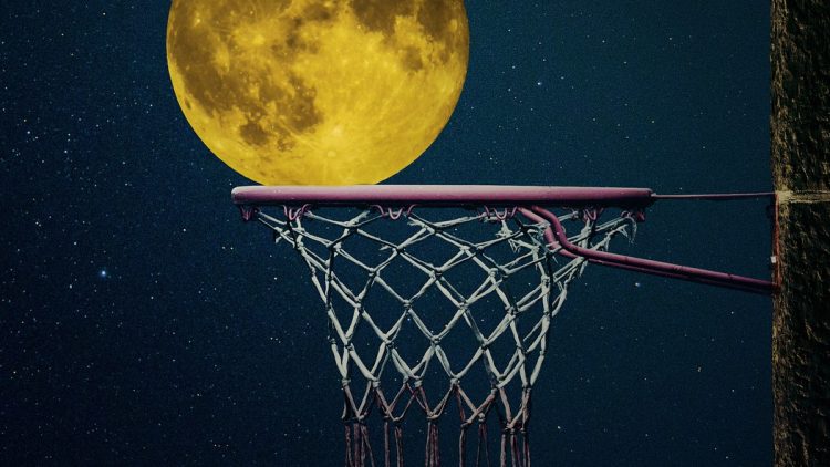 moon-politoca-misteri