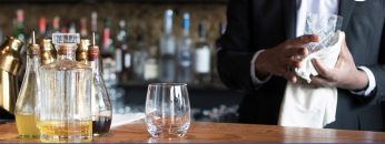 Home bar’ e società parallela come ai tempi del proibizionismo