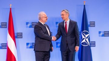 The President of Latvia visits NATO
