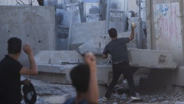 iraqis-throw-stones-during-clashes-with-security-1-6488623-1689935066784