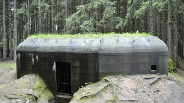 Paesi baltici, bunker ai confini per difendersi da Putin