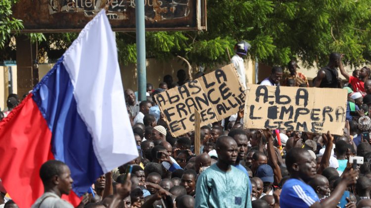 Demonstrators gather in support of the putschist soldiers in the capital Niamey