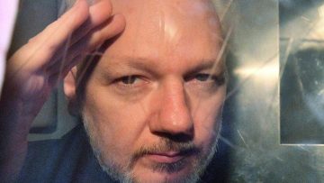 Assange la legge è uguale per tutti