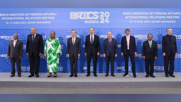 BRICS de-dollarizzazione in atto