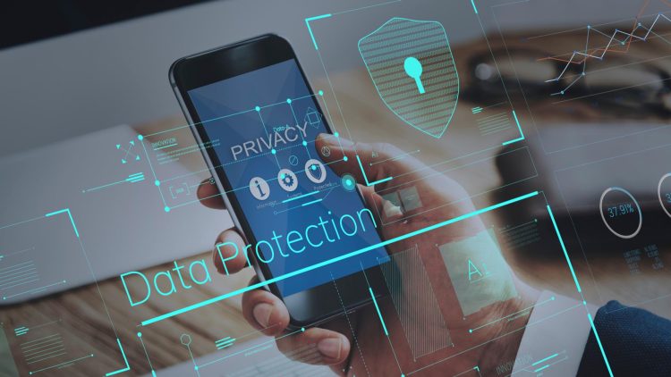 Il Grande Fratello ci ascolta